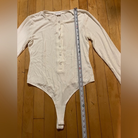 Lovers and Friends Lina White Bodysuit - Picture 9 of 11